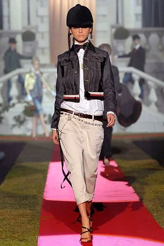 Look 11